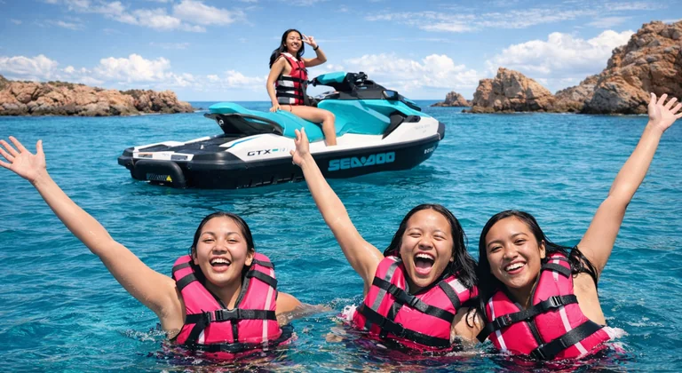 jetski-tour-cala-llonga-girls-768x420 Group of girls swimming in Cala Llonga during a jet ski tour with jetski.club Ibiza